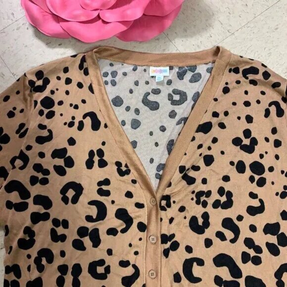 LULAROE Cheryl Cardigan Leopard Print Knit Sweater Button Up Stretch - Picture 2 of 5